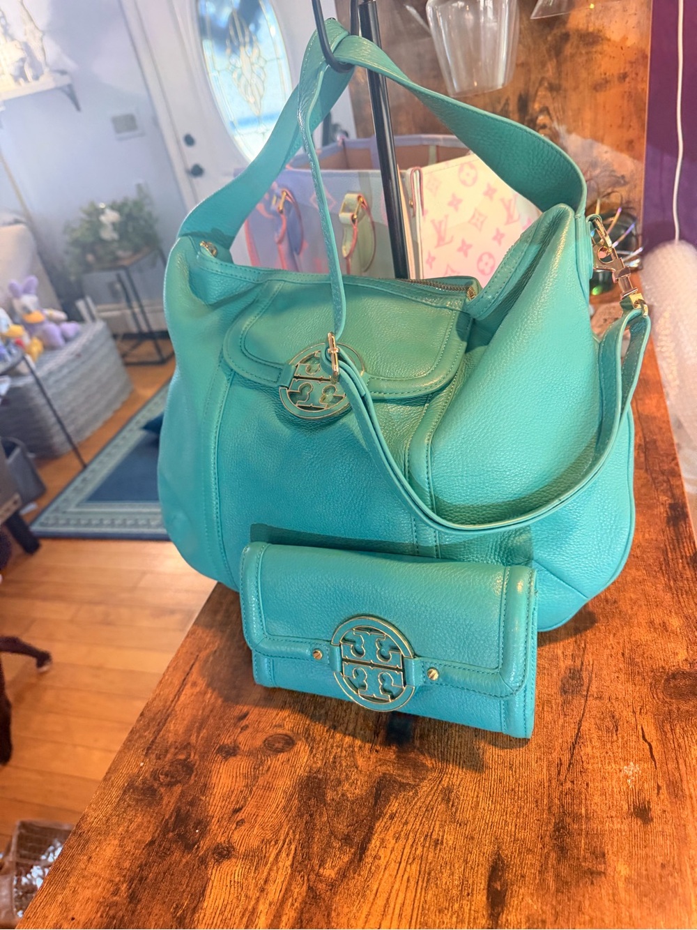 Tory Burch Turquoise 2 way bag and wallet combo! - Picture 16 of 16